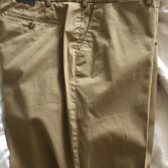 Black and Brown khaki pants - Picture 4 of 4